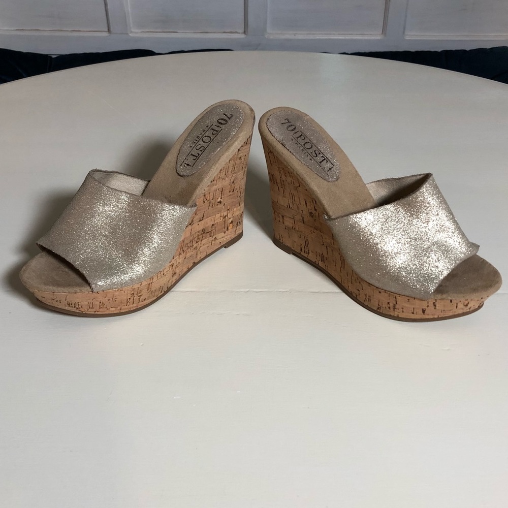 Gold Shimmer Wedges